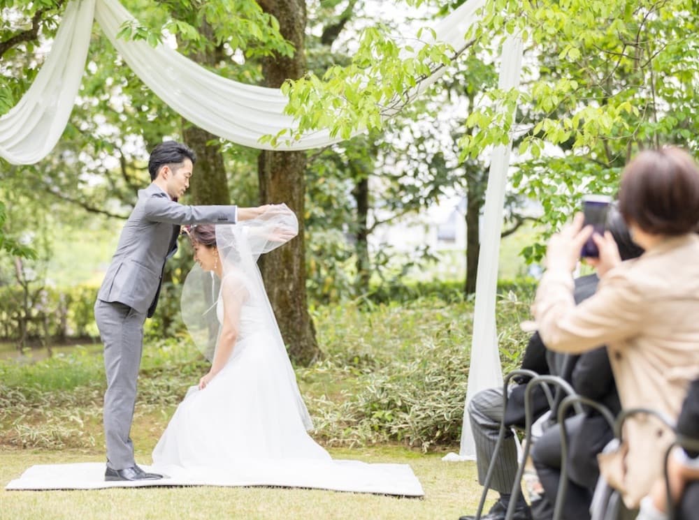 富山のガーデンレストラン「シエ・ヨシ」の結婚式をプロデュースするベージュ金沢サロン