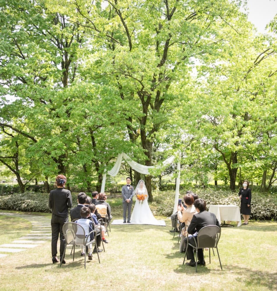 富山のガーデンレストラン「シエ・ヨシ」の結婚式をプロデュースするベージュ金沢サロン