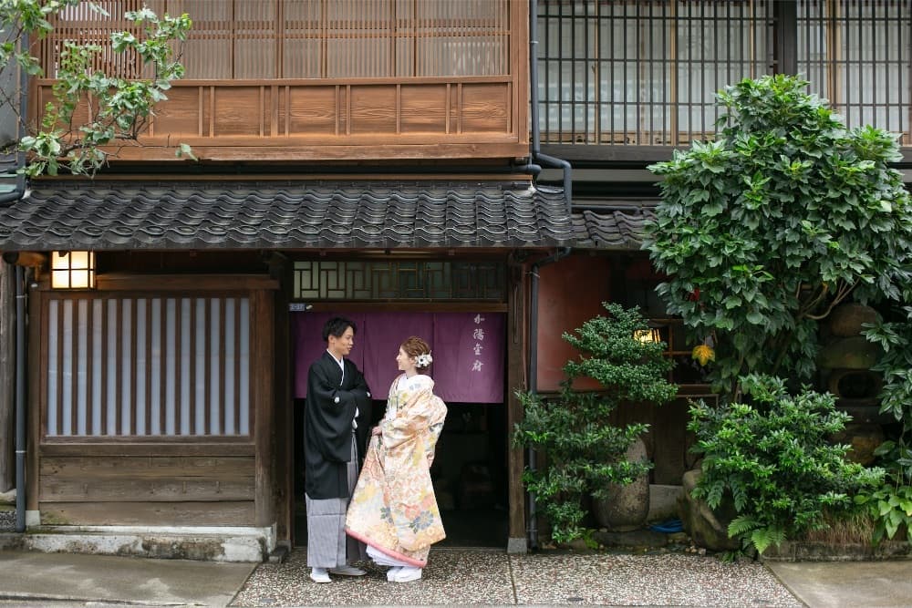 富山のシェヨシでレストランウェディング