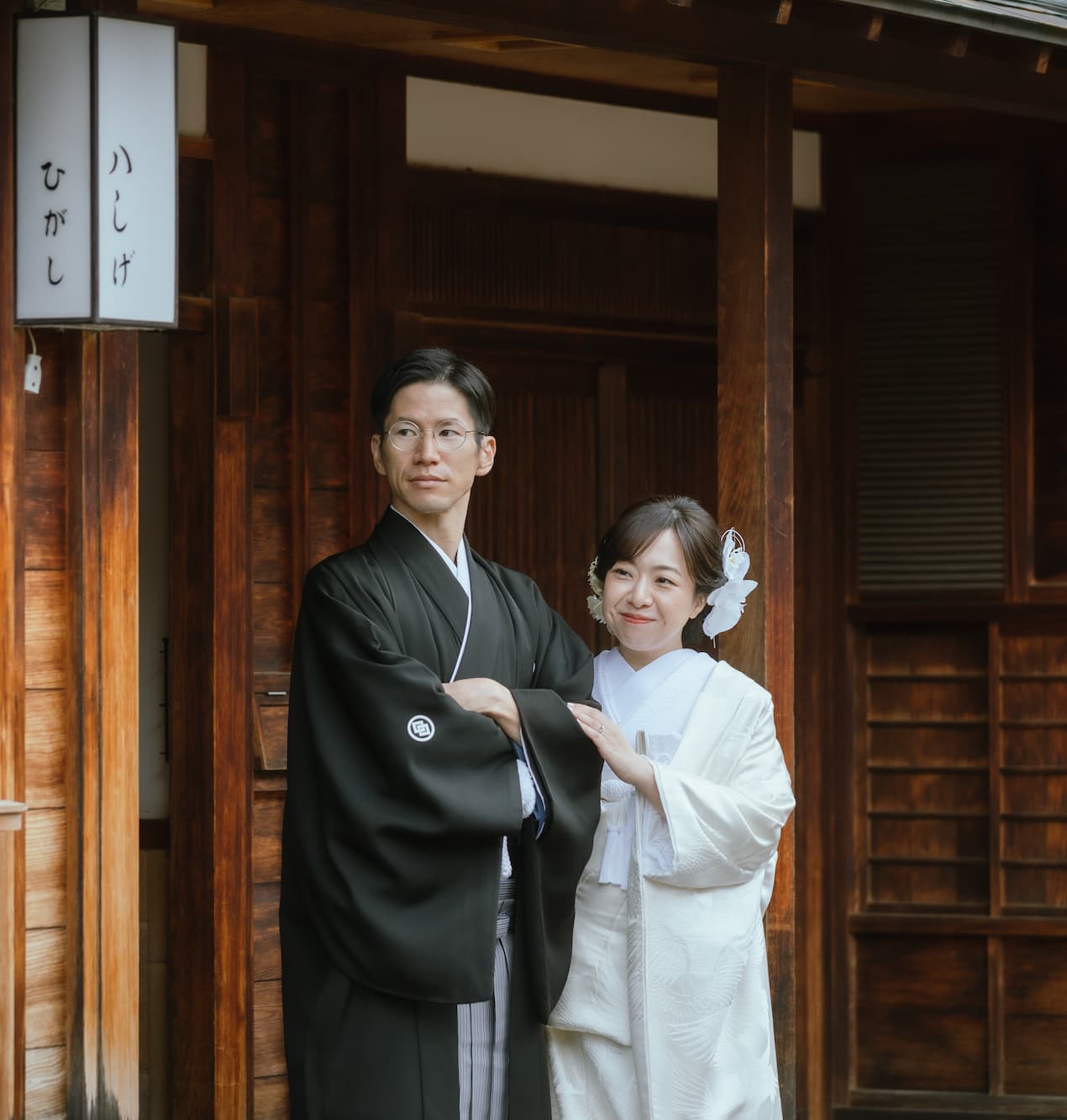 金沢料亭大友楼で少人数和装結婚式_ベージュ金沢サロン