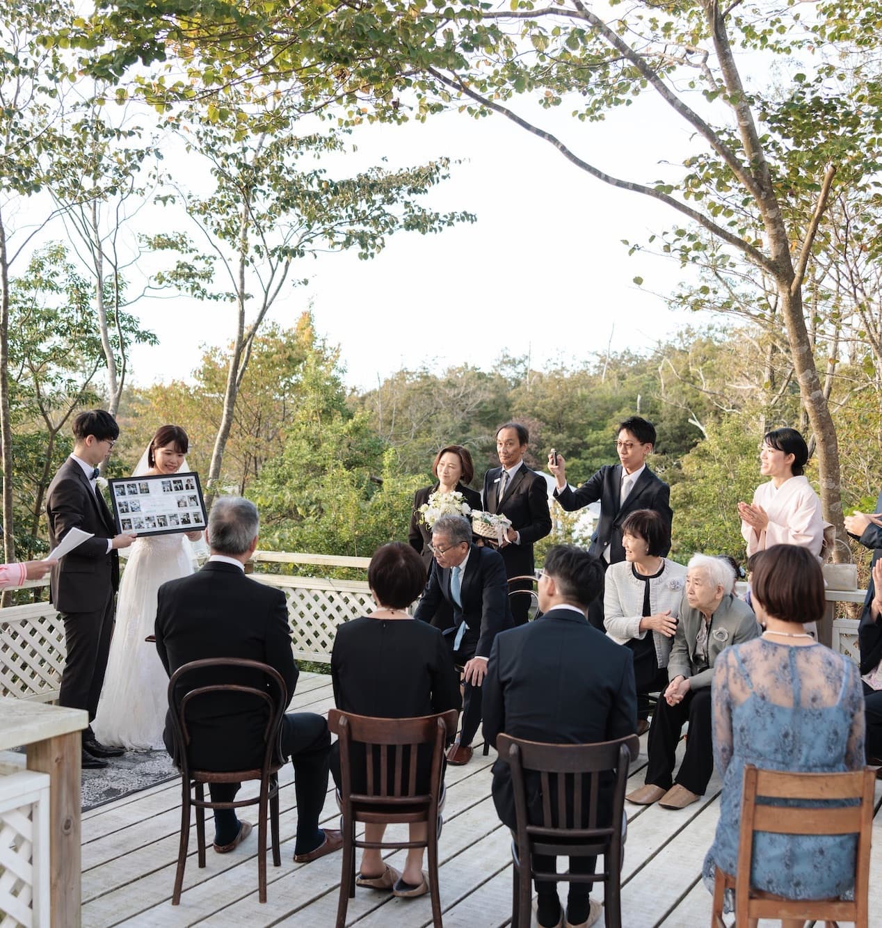 ペンションクルーズで家族だけの少人数結婚式