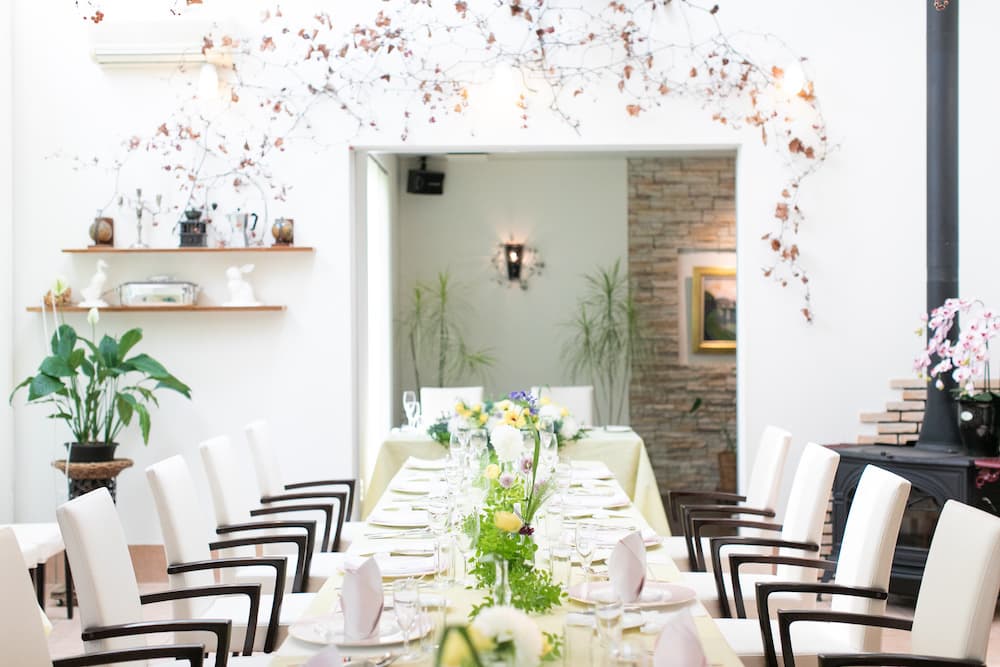 金沢の小さなレストランウェディングならエスプリシュロス