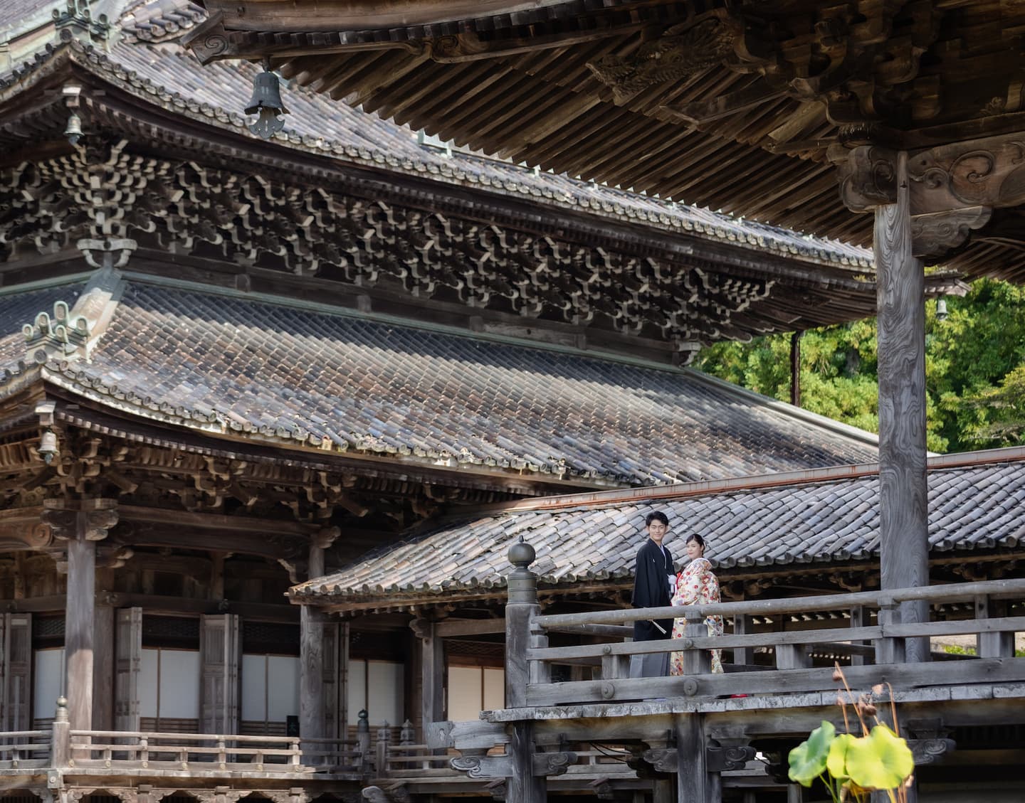 ベージュ金沢の和装ロケーションウェディングフォト